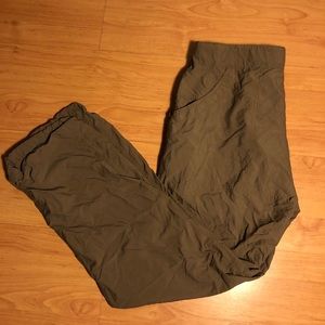 Mountain hardware hiking pants